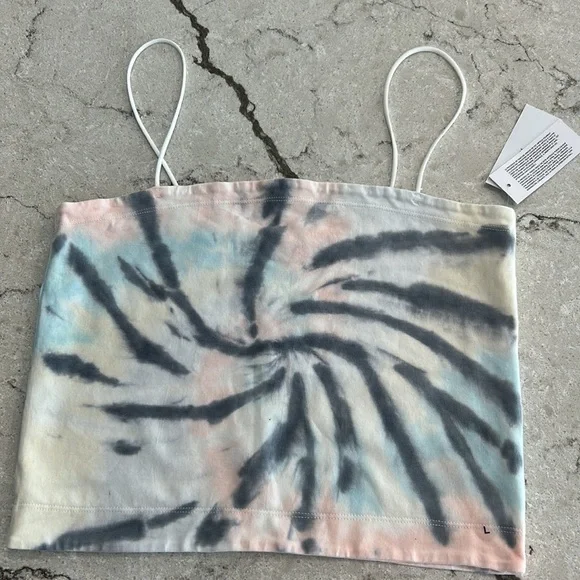 NWT American Eagle crop top. Size large. So cute! - Picture 6 of 10